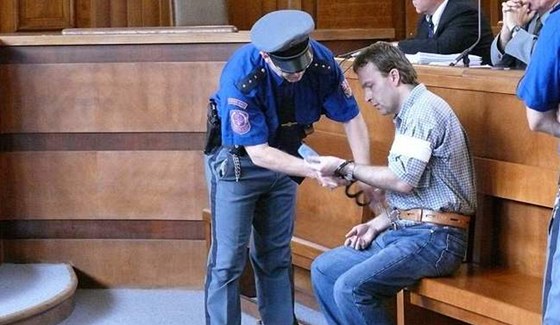 Petr Zelenka u soudu (11. ervna 2008)