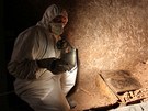 V kostnici pod kostelem svatého Jakuba v Brn objevili dv renesanní rakve