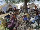 Uprchlíci ze súdánských píhraniních oblastí, kteí utekli ped boji mezi vojáky Jiního a Severního Súdánu (10. ervna 2011)