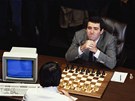 V kvtnu 1997 porazil IBM Deep Blue achového velmistra Garryho Kasparova