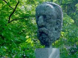Busta Bedřicha Smetany ukradená v Ústí nad Labem.