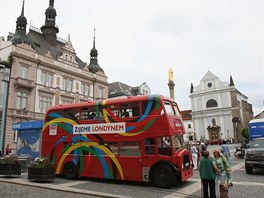 Do Turnova zavtal autobus propagujc londnskou olympidu.