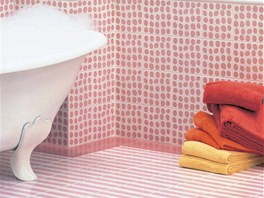 Koupelna pro nejmen se neobejde bez keramickch obklad s dtskmi motivy.