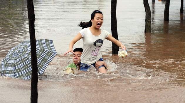 Záplavy v �ín�. (19. �ervna 2011)