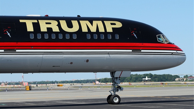 Boeing 757 Donalda Trumpa. Magnát jej koupil za 100 milion dolar.