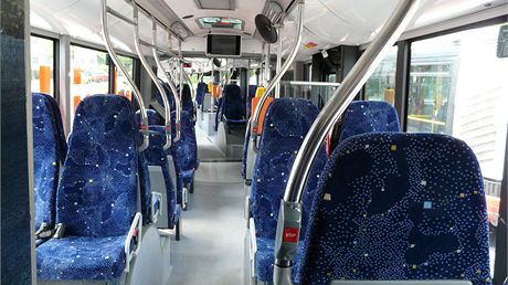 Díky dotaci si dopravci ve stedních echách budou moci dovolit poídit pohodlnjí autobusy. (Ilustraní snímek)