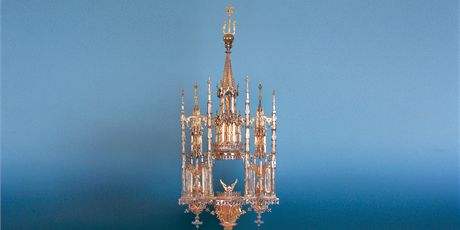 Sedlecká monstrance z roku 1400, která se 26. ervna vrátí do katedrály