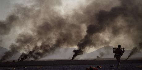 Na konvoje s palivem pro klimatizace íhá v Afghánistánu nebezpeí na kadém