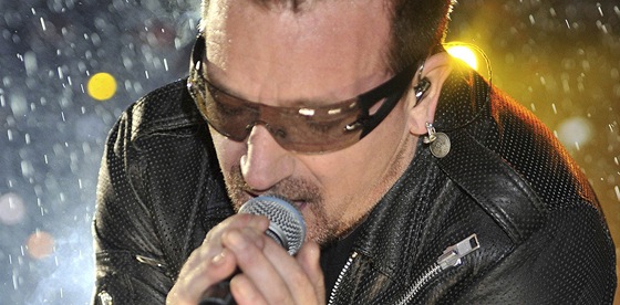 Glastonbury 2011 - Bono pi vystoupení U2