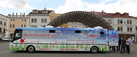Představení elektrobusu v Kroměříži.