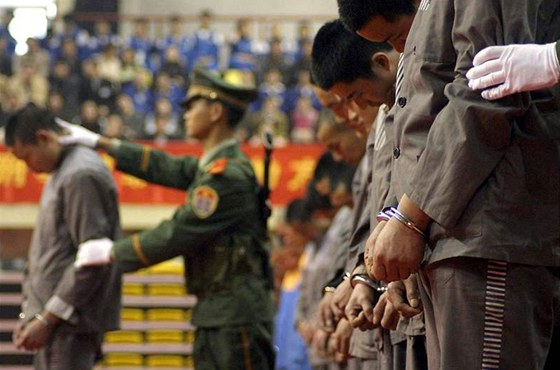 ína podle bojovník za lidská práva popravuje ron tisíce odsouzenc. Ilustraní foto