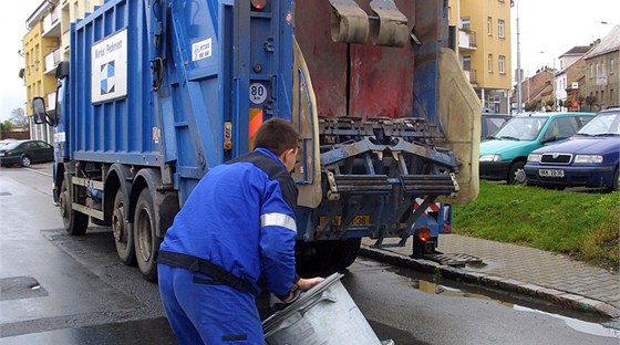 Za odvoz odpad se nkde nebude platit vbec, pípadn mén. (ilustraní foto)