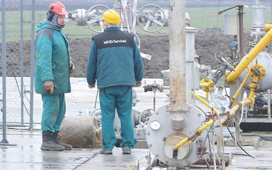 Moravské naftové doly chtjí toti v okolí Mikulova hledat plyn. Ilustraní snímek