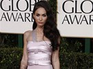 Megan Foxová na pedávání Zlatých glób v atech znaky Giorgio Armani