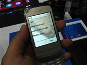 Nokia C2-03 na veletrhu CommunicAsia v Singapuru