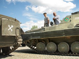 Sbohem armádo! - oslavy výroí 20 let od odchodu sovtských vojsk z