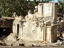 Demolice zimn�ho stadionu �tvanice v Praze. (29. �ervna 2011)