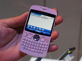 SonyEricsson Xperia TXT - premira v Singapuru