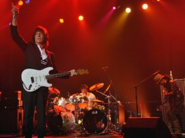 Jeff Beck (Praha, Tesla Arena, 23. 6. 2011)