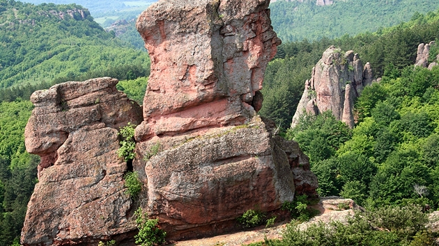 Belogradik by se mohl stát i vhodnou základnou pro horolezce. Ovem pozor, Belogradické skály patí mezi chránná území.
