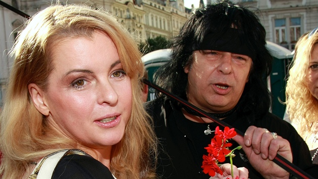 Iveta Barto�ová se svým mana�erem Richardem Du�ákem