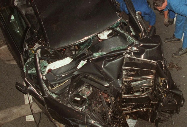 Britská princezna Diana zůstává ikonou i více než čtvrtstoletí po smrti