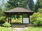 Pavilon v japonském stylu ve spodní ásti zahrady pod alpínem