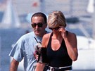 Princezna Diana a její pítel Dodi Al Fayed v St. Tropez (22. srpna 1997)