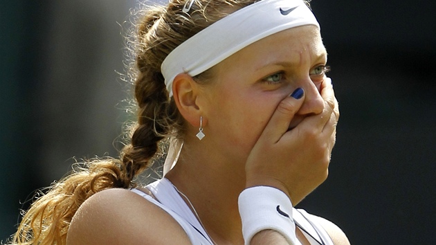 Petra Kvitová se raduje z postupu do finále Wimbledonu