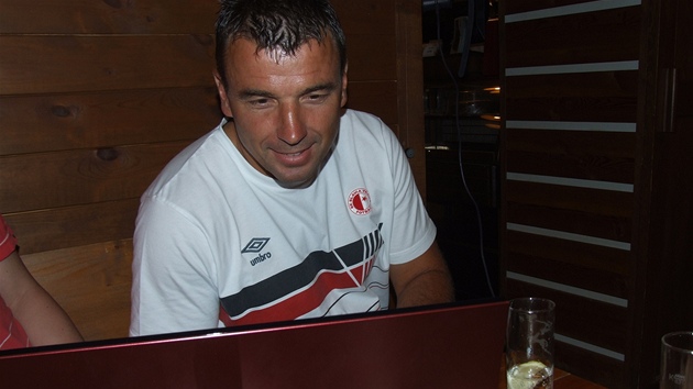 Michal Petrou, trenér slávstických fotbalist, pi on-line rozhovoru se