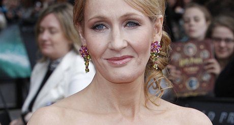 J. K. Rowlingová u dopsala pokraování k detektivce, kterou pekvapila celý literární svt. Ilustraní foto