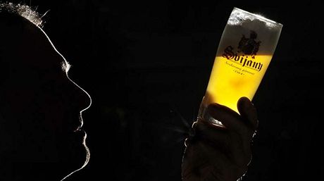 Po záijovém úspchu vratislavické dvanáctky na londýnské souti World Beer Awards zabodoval v listopadu rovn leák z konkurenního pivovaru - Svijanský rytí.