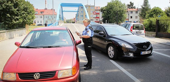 Od pondlí 4. ervence platí na eskobudjovickém Modrém most zákaz prjezdu.