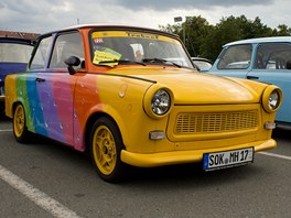 Jen velmi málo trabant zstává v pvodním stavu, vtina trabantist neodolá a...