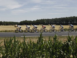 cyklistick peloton bhem 3. etapy Tour de France