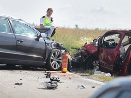 Hromadn nehoda osmi automobil u Dolnho Tebonna na eskokrumlovsku si