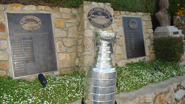 �TVRTÉHO �ERVENCE. V tento den slaví Spojené státy sv�j Den nezávislosti a