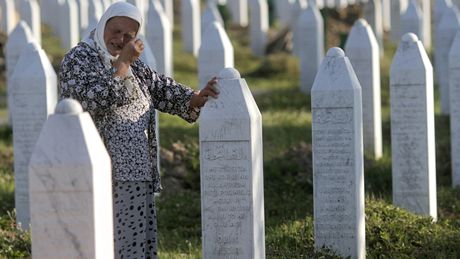 Hbitov, kde jsou pohbeny ostatky víc ne esti tisíc obtí genocidy ve Srebrenici.
