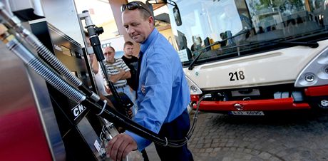 Autobusy na CNG napíklad nedávno poídila Jihlava. V Havlíkov Brod by zatím nebylo tyto vozy kde plnit.