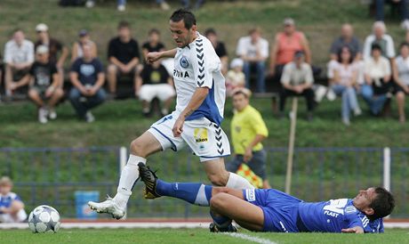 Dvr Králové - Liberec: útoí hostující Andrej Keri