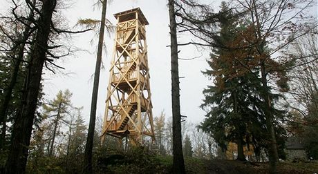 Nová Rozhledna u Karlovy Studánky má být velmi podobné vyhlídce na Velkém Roudném u Slezské Harty.