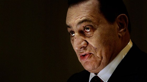 Bývalý egyptský prezident Husní Mubarak na snímku z roku 2008