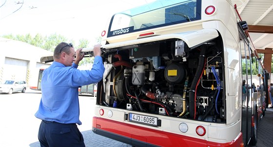 Autobus na plyn zatím více nebude, výzva pro získání dotací se zpouje. (ilustraní snímek)