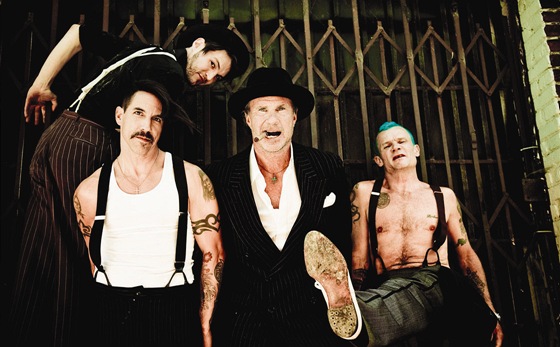 Red Hot CHili Peppers přijedou 27. sprna 2012 do Česka.