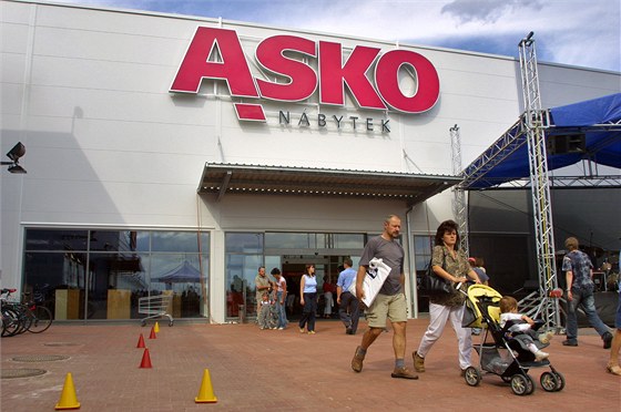 Prodejny Asko nábytek zmnily majitele, te se jedná i o zmn obchodní znaky. Ilustraní foto