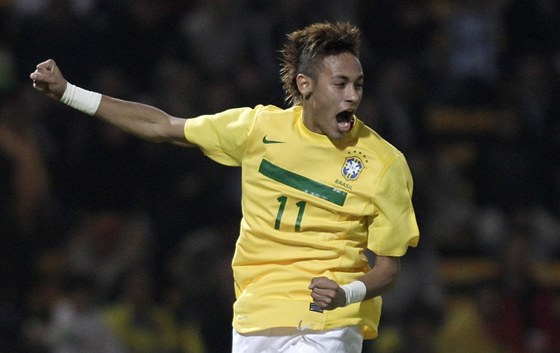 GÓLOVÁ RADOST. Brazilec Neymar slaví. 