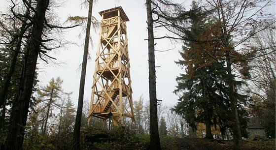 Nová Rozhledna u Karlovy Studánky má být velmi podobné vyhlídce na Velkém Roudném u Slezské Harty.