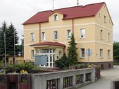 Radnice ve Vintířově, který byl vyhlášen vesnicí roku v Karlovarském kraji.