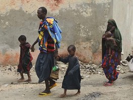 Somlsk rodina m do prozatimnho pste v Mogadiu pot, co do metropole