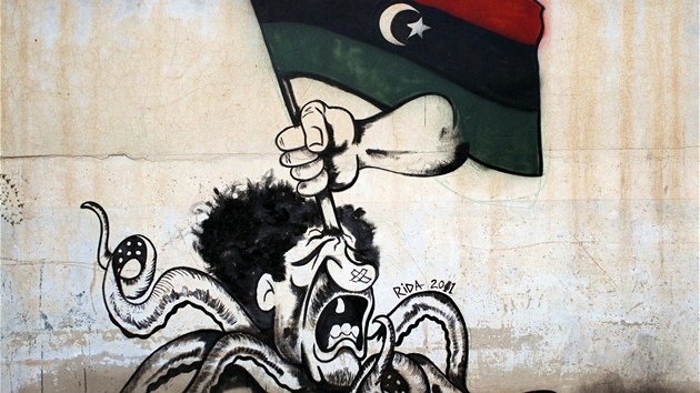 Karikatura Muammara Kaddáfího v Benghází (5. ervence 2011)